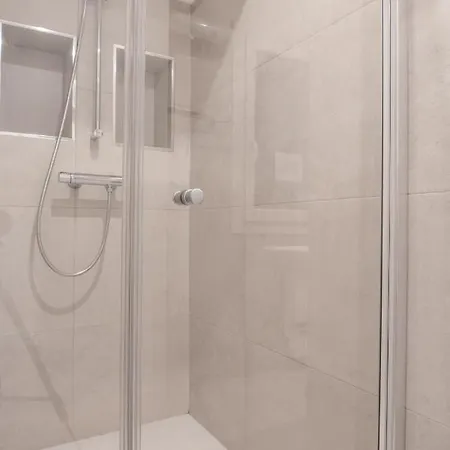 Bretxa - Local Rentss Апартаменты *